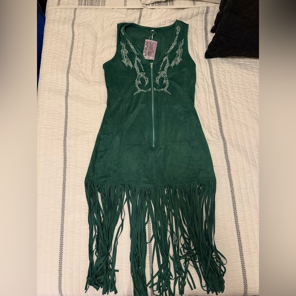 Oyrosy tassel dress. NWT. Size M